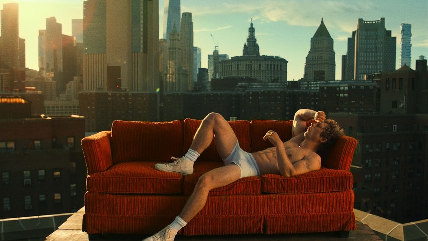 Jeremy Allen White – Calvin Klein