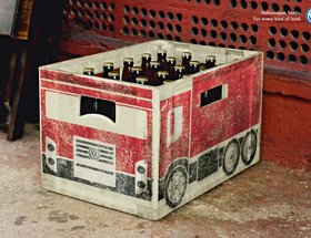 VOLKSWAGEN CUSTOMIsED TRUCKS: BEER BOX /  EGG BOX /  MILK BOX